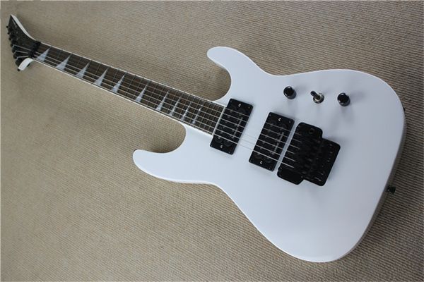 flyoung sl-2 double shake 24 white electric guitar active pickup can change color and customize label
flyoung sl-2 double shake 24 white electric guitar active pickup can change color and customize label