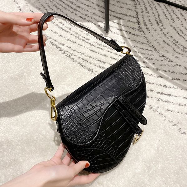 a small number of alligator single shoulder messenger new 2020 shoulder bag saddle bag saddle bagforeign style versatile stone pattern lady
a small number of alligator single shoulder messenger new 2020 shoulder bag saddle bag saddle bagforeign style versatile stone pattern lady