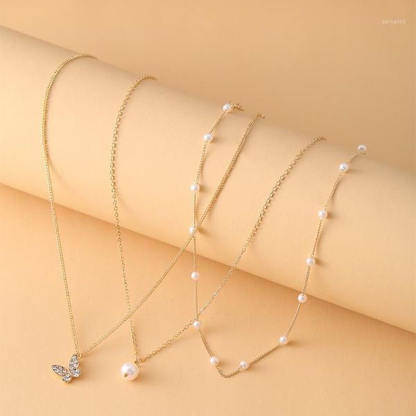 chokers trendy shiny crystal butterfly pendent necklaces female elegant gold color chain simulated pearl choker party jewelry1, Golden;silver
chokers trendy shiny crystal butterfly pendent necklaces female elegant gold color chain simulated pearl choker party jewelry1, Golden;silver