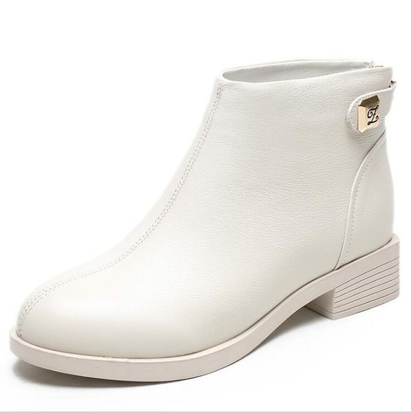 thick-heeled ankle boots autumn women's leather mid-heeled boots 2020 autumn and winter new wild plus size boots, Black
thick-heeled ankle boots autumn women's leather mid-heeled boots 2020 autumn and winter new wild plus size boots, Black