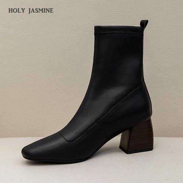 new 2020 autumn winter women boots british style stretch boots casual fashion internal leather european and american all match, Black
new 2020 autumn winter women boots british style stretch boots casual fashion internal leather european and american all match, Black