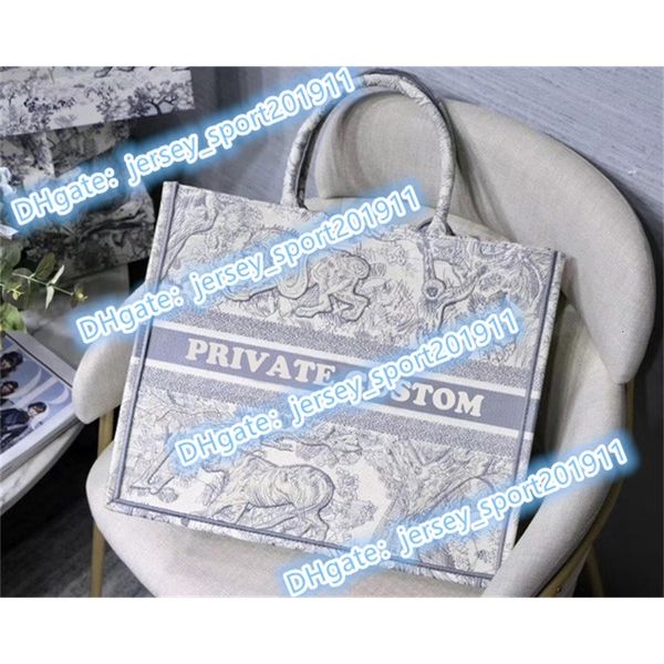 2021 customizable name classic colorful book totes bag designer handbag embroidered
2021 customizable name classic colorful book totes bag designer handbag embroidered