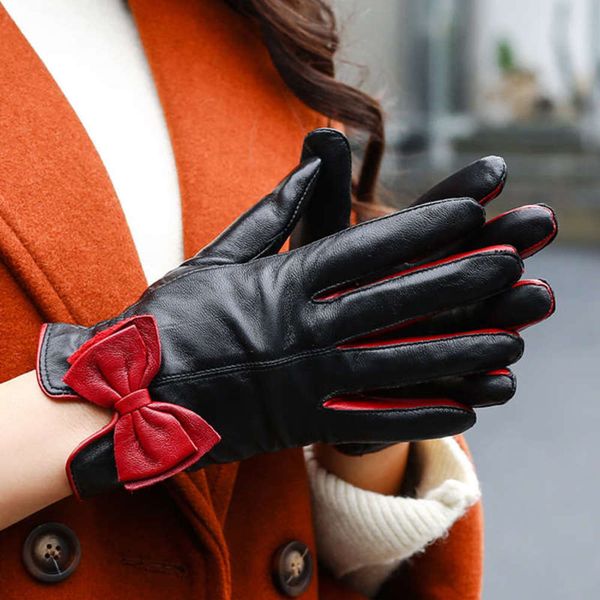 new 2020 head sheepskin layer real women' leather gloves plus cashmere thickened warm cycling outdoor cold proof gloves3l4h, Blue;gray
new 2020 head sheepskin layer real women' leather gloves plus cashmere thickened warm cycling outdoor cold proof gloves3l4h, Blue;gray