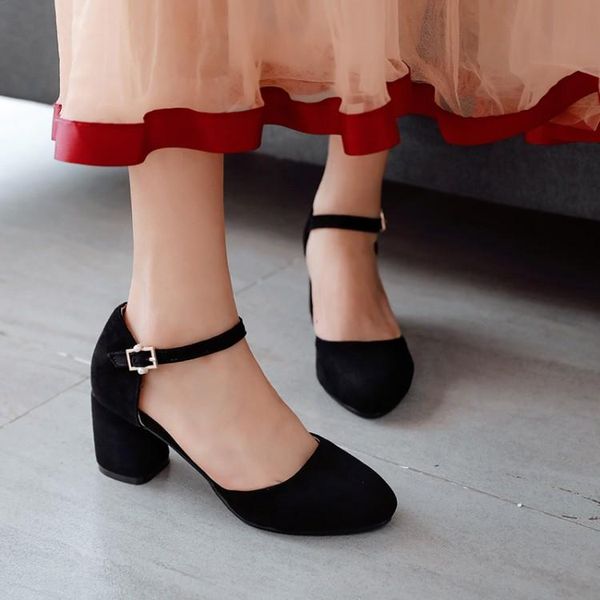 big size 11 12 13 14 15 16 17 high heels sandals women shoes woman summer ladies shallow thick heel one-word buckle bag heel, Black
big size 11 12 13 14 15 16 17 high heels sandals women shoes woman summer ladies shallow thick heel one-word buckle bag heel, Black
