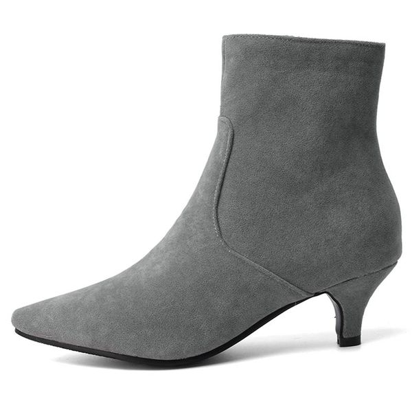fashion short ankle boots women new 2020 autumn casual women short heels warm ankle boots shoes grey black large size 45
fashion short ankle boots women new 2020 autumn casual women short heels warm ankle boots shoes grey black large size 45