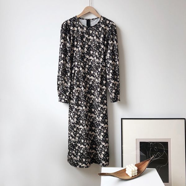 new 2021 fashion spring flower print maxi vintage sleeve women o-neck floral long vestidos knld, Black;gray 
new 2021 fashion spring flower print maxi vintage sleeve women o-neck floral long vestidos knld, Black;gray