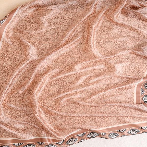 2020 winter шарф женского бандана волос женщина шарфы lady silk head обертывание большая печать пляж шейных шали мода foulard wmtvsg, Blue;gray
2020 winter шарф женского бандана волос женщина шарфы lady silk head обертывание большая печать пляж шейных шали мода foulard wmtvsg, Blue;gray