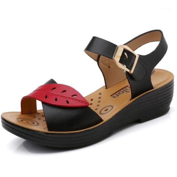 100% cowhide leather new mother sandals women's flat bottom non-slip bottom women platform sandals sandalias mujer women shoes1, Black
100% cowhide leather new mother sandals women's flat bottom non-slip bottom women platform sandals sandalias mujer women shoes1, Black