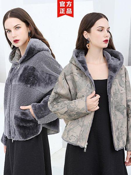 women's fur & faux the original sheepskin one-in-one coat on both sides wear a short warm 2021 winter lamb wool cut-out, Black
women's fur & faux the original sheepskin one-in-one coat on both sides wear a short warm 2021 winter lamb wool cut-out, Black