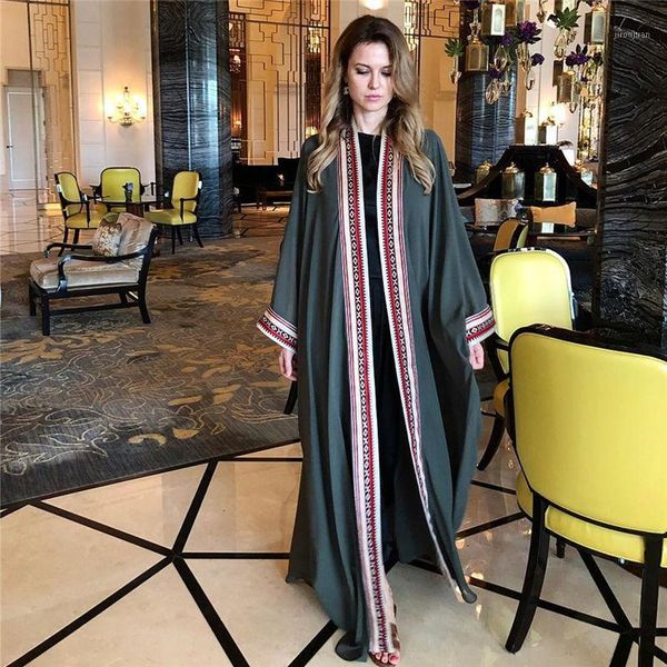 2020 see through embroidered long kimono cardigan white chiffon tunic plus size beachwear women and blouses n10381, White;black
2020 see through embroidered long kimono cardigan white chiffon tunic plus size beachwear women and blouses n10381, White;black