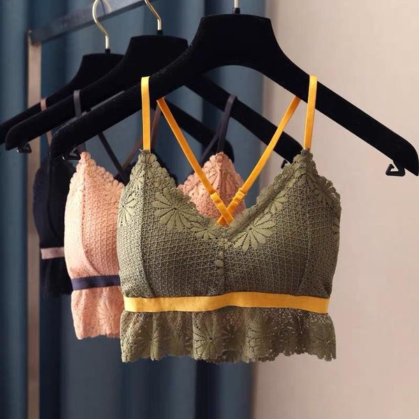 women lace tank female vest cami wireless comfort underwear flora lace cropped camisole, Black;white
women lace tank female vest cami wireless comfort underwear flora lace cropped camisole, Black;white