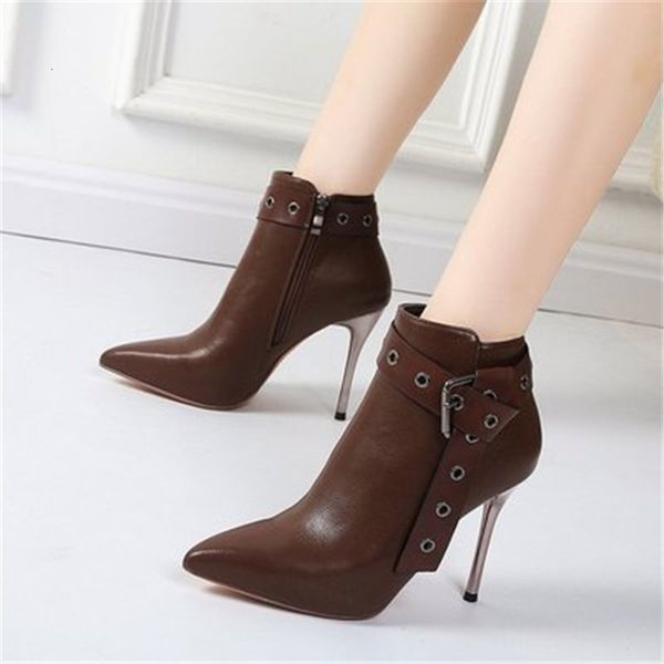 new winter 2021 leather tails belt finger locked side boots high heel shoes for women of the black brown party lo6i
new winter 2021 leather tails belt finger locked side boots high heel shoes for women of the black brown party lo6i