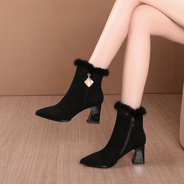 boots women ankle kid suede plus size 22-26 cm feet length booties pointed toe side zipper winter shoes 2021 botas mujer, Black
boots women ankle kid suede plus size 22-26 cm feet length booties pointed toe side zipper winter shoes 2021 botas mujer, Black