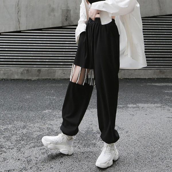 hollow out pearl pants women high waist goth casual streetwear black trousers female hip hop punk cargo pants gothic clothes, Black;white
hollow out pearl pants women high waist goth casual streetwear black trousers female hip hop punk cargo pants gothic clothes, Black;white