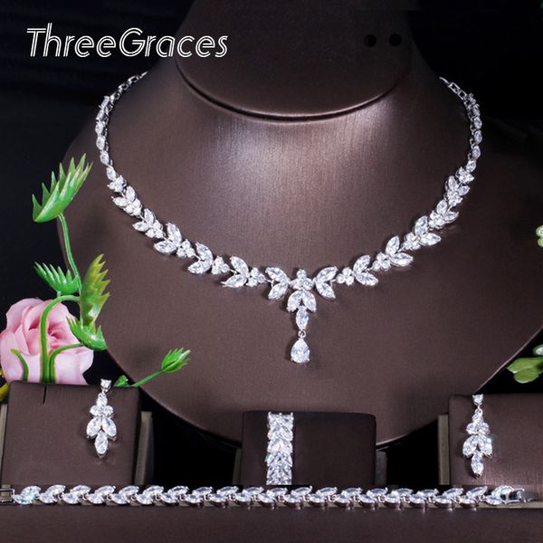 threegraces elegan big leaf drop cz wedding necklace earrings bracelet and rings luxury prom costume jewelry set for women js258, Silver
threegraces elegan big leaf drop cz wedding necklace earrings bracelet and rings luxury prom costume jewelry set for women js258, Silver