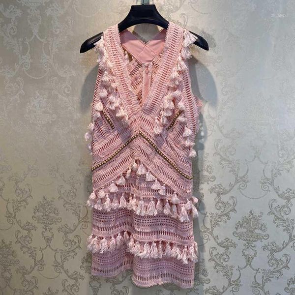 high street new fashion 2020 summer designer runway dress women's v-neck sleveeless diamonds beaded hollow out tassel lace dress1, Black;gray
high street new fashion 2020 summer designer runway dress women's v-neck sleveeless diamonds beaded hollow out tassel lace dress1, Black;gray