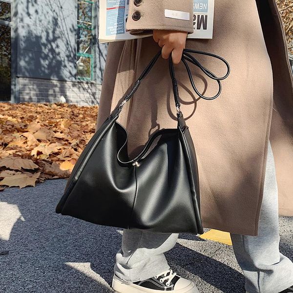 vintage fashion female tote bag 2021 new pu leather women's designer handbag high capacity shoulder messenger bag
vintage fashion female tote bag 2021 new pu leather women's designer handbag high capacity shoulder messenger bag