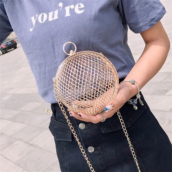 fashion hollow women's shoulder bags exquisite metal round chains crossbody bags for women mini lady messenger bag
fashion hollow women's shoulder bags exquisite metal round chains crossbody bags for women mini lady messenger bag