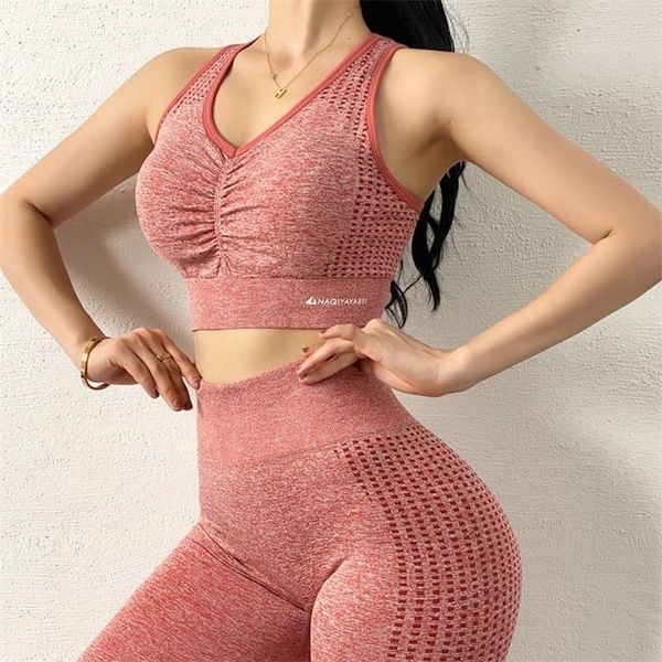 gym clothing women seamless sports bra pleated design yoga deep v-neck fitness beauty back running underwear, White;black
gym clothing women seamless sports bra pleated design yoga deep v-neck fitness beauty back running underwear, White;black