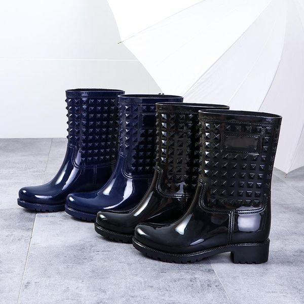 леди резиновые дождевые сапоги мода женщин заклепки galoshes rainboots нескользные девушки водонепроницаемые вадильные сапоги pvc gumboots д, Black
леди резиновые дождевые сапоги мода женщин заклепки galoshes rainboots нескользные девушки водонепроницаемые вадильные сапоги pvc gumboots д, Black