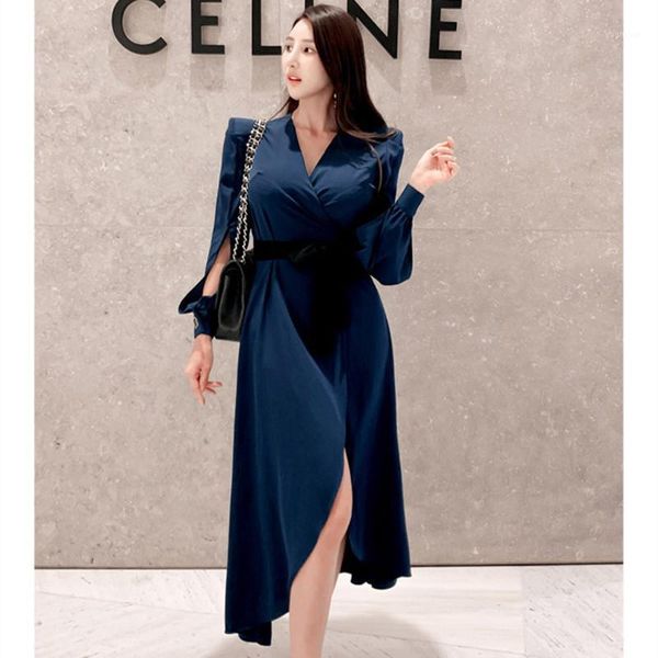 2021 spring streetwear casual woman long sleeve robe asymmetrical maxi dress women v neck with sashes solid dresses vestidos1, Black;gray
2021 spring streetwear casual woman long sleeve robe asymmetrical maxi dress women v neck with sashes solid dresses vestidos1, Black;gray