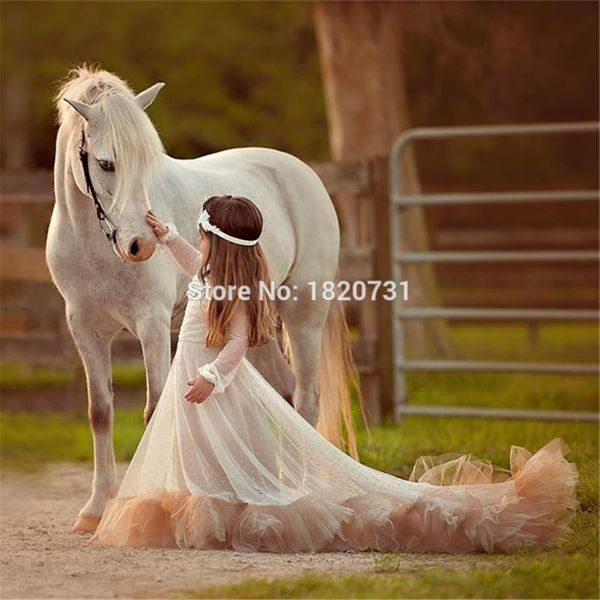 girl's dresses a-line flower girls for weddings gowns 2021 princess-v-neck flowers beautiful, Red;yellow
girl's dresses a-line flower girls for weddings gowns 2021 princess-v-neck flowers beautiful, Red;yellow