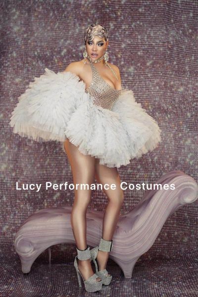 stage wear elegant white tutu dresses for women off shouler crystal party outfits summer nightclub costumes with mesh sleeve, Black;red
stage wear elegant white tutu dresses for women off shouler crystal party outfits summer nightclub costumes with mesh sleeve, Black;red