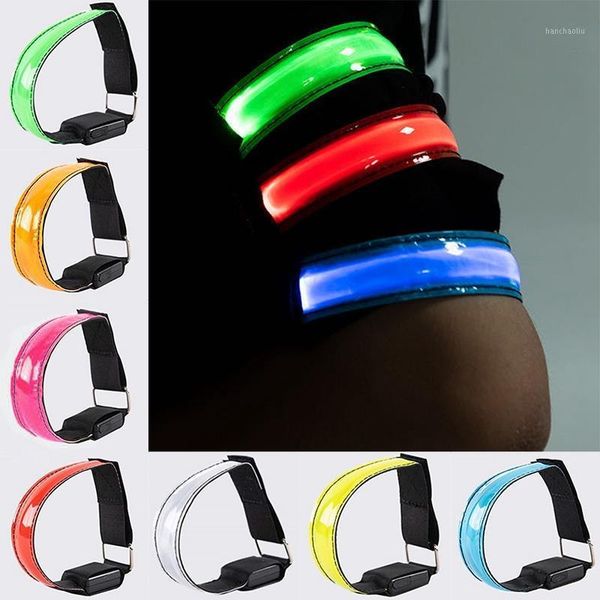 elbow & knee pads 2021 arm warmer belt bike led armband safety sports reflective strap snap wrap band armband1, Black;gray
elbow & knee pads 2021 arm warmer belt bike led armband safety sports reflective strap snap wrap band armband1, Black;gray