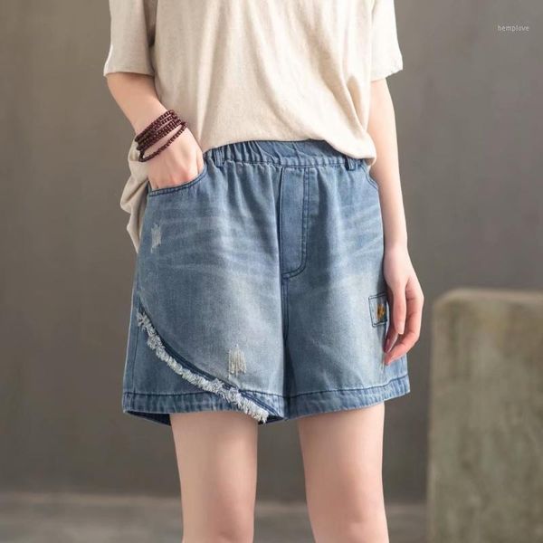 2020 summer thin embroidery hole jeans vintage retro shorts women's elastic waist loose large size straight pants female1, Blue
2020 summer thin embroidery hole jeans vintage retro shorts women's elastic waist loose large size straight pants female1, Blue