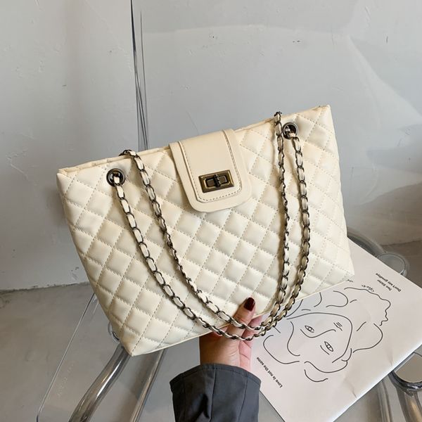 f7emq fashionable fashion new autumn 2020 women's versatile chain bag fashionlingge single lingge shoulder messenger women's bag f
f7emq fashionable fashion new autumn 2020 women's versatile chain bag fashionlingge single lingge shoulder messenger women's bag f