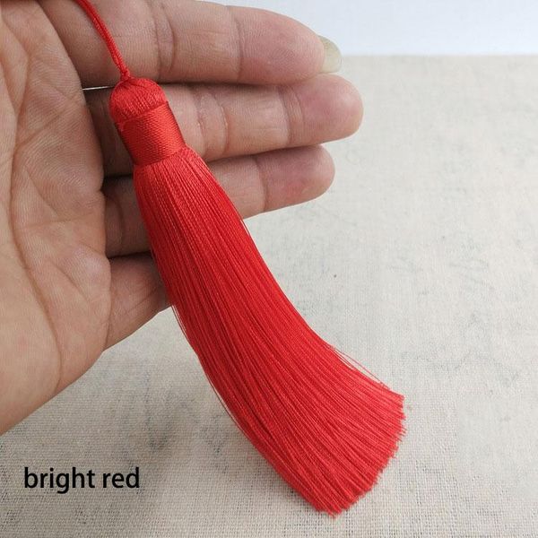 customizable 12cm polyester tassels with hanging ring silk sewing bang tassel trim decorative key tassels for pendant home decor h jllzdg
customizable 12cm polyester tassels with hanging ring silk sewing bang tassel trim decorative key tassels for pendant home decor h jllzdg