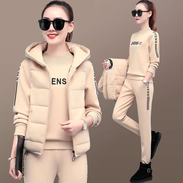 sportswear women's autumn winter plush three piece sweater 2020 new fashion korean style casual wear, Gray
sportswear women's autumn winter plush three piece sweater 2020 new fashion korean style casual wear, Gray