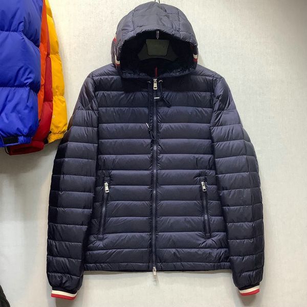 2020 new brand winter men's coats warm thick male jackets windproof fur hooded parkas men overcoats down jacket, Black
2020 new brand winter men's coats warm thick male jackets windproof fur hooded parkas men overcoats down jacket, Black