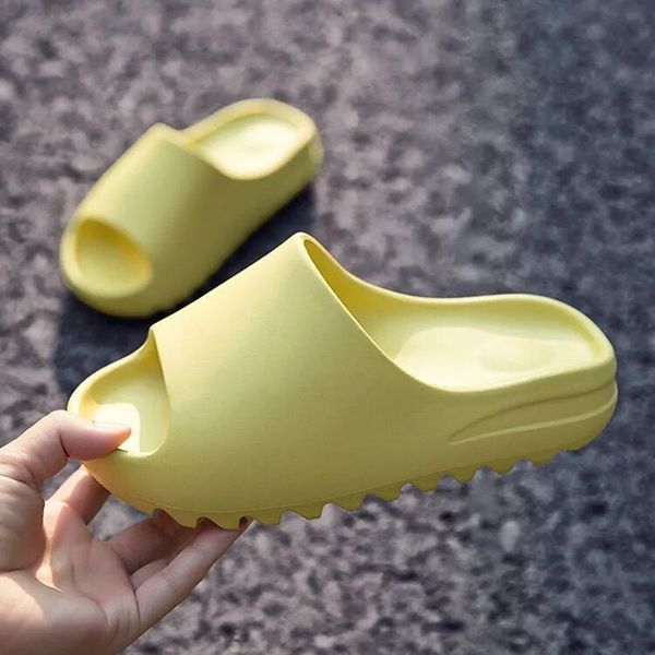 2022 slippers men runner shoes summer beach-side sandals comfortable breathable luxury brand slides for women designer, Black
2022 slippers men runner shoes summer beach-side sandals comfortable breathable luxury brand slides for women designer, Black