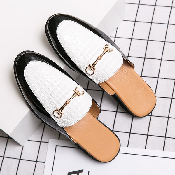 2022 london luxury flat heels slipper classic jw loafers slippers ja sandals genuine leather wood bottom gold chain sandal luxurys fashion v, Black
2022 london luxury flat heels slipper classic jw loafers slippers ja sandals genuine leather wood bottom gold chain sandal luxurys fashion v, Black