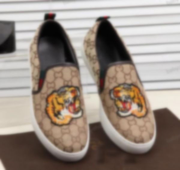 2020 hommes catskets charssures мужская низкого вырезанного планировки à roulettes batterkets pormentnels vieux skool toile chaussures class, Black;red
2020 hommes catskets charssures мужская низкого вырезанного планировки à roulettes batterkets pormentnels vieux skool toile chaussures class, Black;red