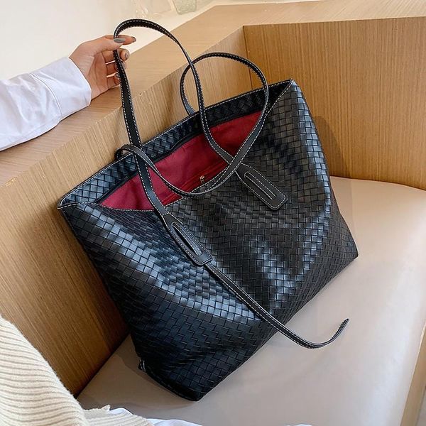 large-capacity crocodile pattern shoulder bag female bag 2020 new trendy fashion messenger wild insfamous designer
large-capacity crocodile pattern shoulder bag female bag 2020 new trendy fashion messenger wild insfamous designer