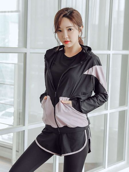 1autumn and winter professional yoga fashion running suit women's net red loose large quick dry fitness clothes, Gray
1autumn and winter professional yoga fashion running suit women's net red loose large quick dry fitness clothes, Gray