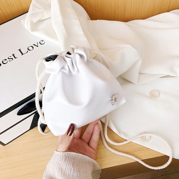x20td spring and summer mini women 2020 new style korean versatile messenger fashion small square small foreign color solid fashion bag squa
x20td spring and summer mini women 2020 new style korean versatile messenger fashion small square small foreign color solid fashion bag squa