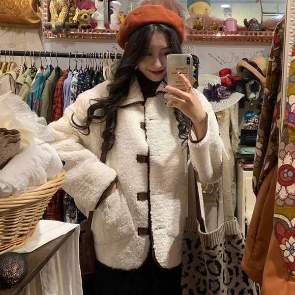 2021 New 2 colours Autumn winter Korean style turn down collar color skin wool warm coats and women's jackets (c2156) 9V4K, Black;brown
2021 New 2 colours Autumn winter Korean style turn down collar color skin wool warm coats and women's jackets (c2156) 9V4K, Black;brown