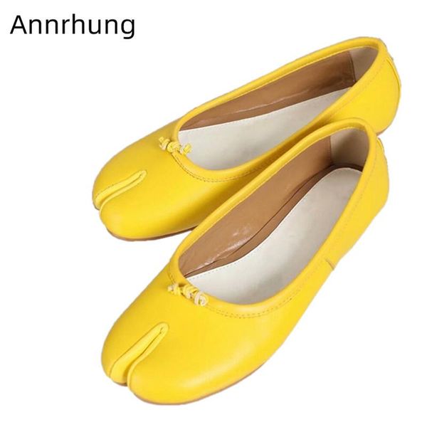 новизна split toe обувь женщина cozy скольжению на flats цвета конфеты из натуральной кожи outwear плоские пятки вскользь балетки, Black
новизна split toe обувь женщина cozy скольжению на flats цвета конфеты из натуральной кожи outwear плоские пятки вскользь балетки, Black
