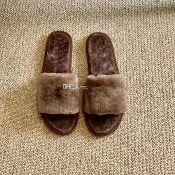 20ss embroidery letters fur slippers women sandals designer slippers flip flops pink genuine leather shoes 35-41, Black
20ss embroidery letters fur slippers women sandals designer slippers flip flops pink genuine leather shoes 35-41, Black