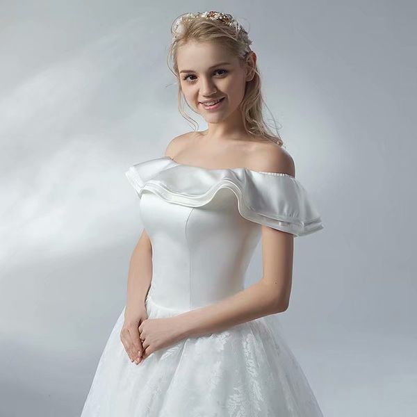 2021 new as party wedding rent dressed bride novia dress long to be undefined song, Blue;red
2021 new as party wedding rent dressed bride novia dress long to be undefined song, Blue;red