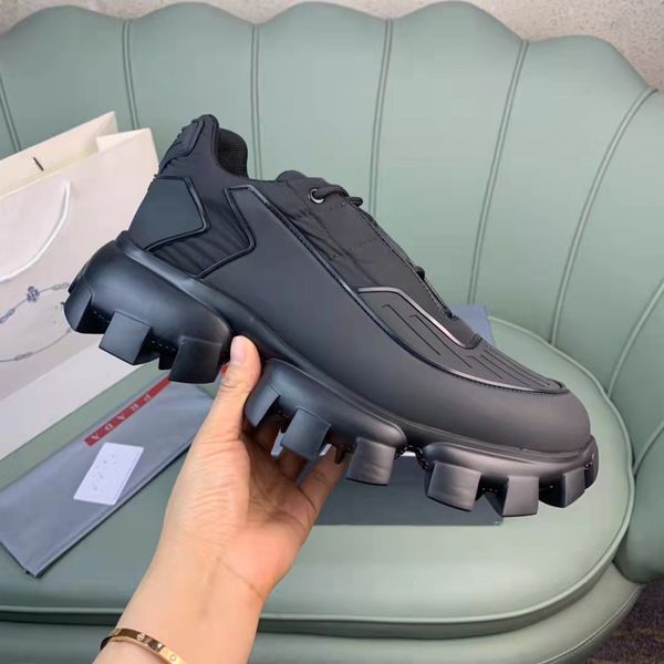 luxury designer low- daymaster sneakers shoes men's light rubber nappa mesh leather casual outdoor sports tech fabrics trainers eu38-45, Black
luxury designer low- daymaster sneakers shoes men's light rubber nappa mesh leather casual outdoor sports tech fabrics trainers eu38-45, Black