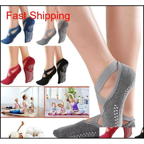 women's anti-slip fitness dance pilates socks professional indoor yoga five toe backless exercise ballet lady training accessory tevg6, Black 
women's anti-slip fitness dance pilates socks professional indoor yoga five toe backless exercise ballet lady training accessory tevg6, Black