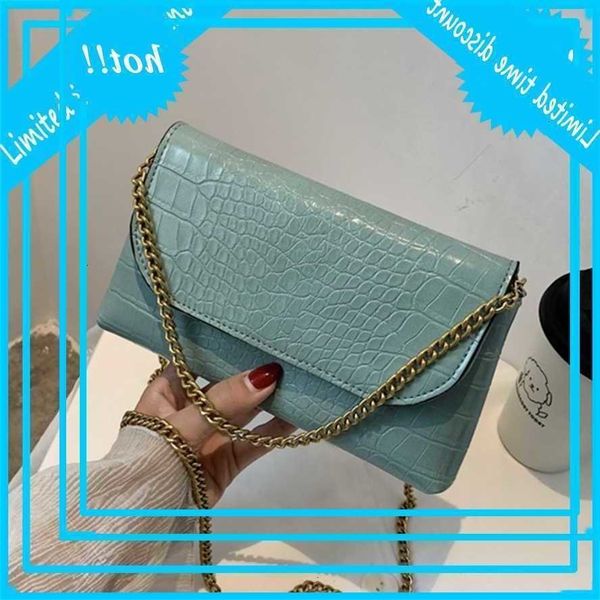 ladies crocodile pattern pu leather crossbody cups fashion all-match chains for women mini shoulder bag
ladies crocodile pattern pu leather crossbody cups fashion all-match chains for women mini shoulder bag