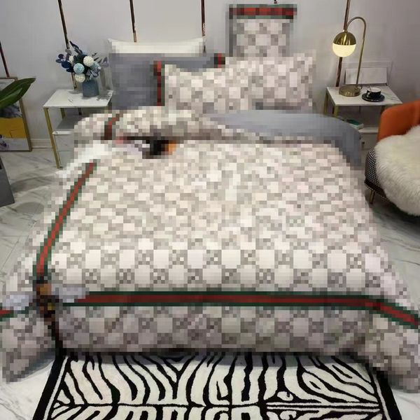 cotton bedding sets 4pcs european designer flower letter strip comfortable bedclothes pillow case sheet soft size comforter cover
cotton bedding sets 4pcs european designer flower letter strip comfortable bedclothes pillow case sheet soft size comforter cover