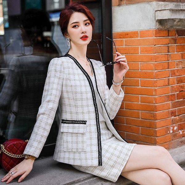 izicfly new style autumn winter white plaid 2 piece set women uniform designs skirt suit with blazer business office work wear1
izicfly new style autumn winter white plaid 2 piece set women uniform designs skirt suit with blazer business office work wear1
