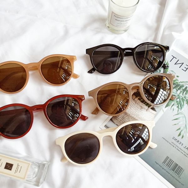 round at frame eye women ladies fashion brand design sun glasses uv400 eyewear white sunglasses
round at frame eye women ladies fashion brand design sun glasses uv400 eyewear white sunglasses