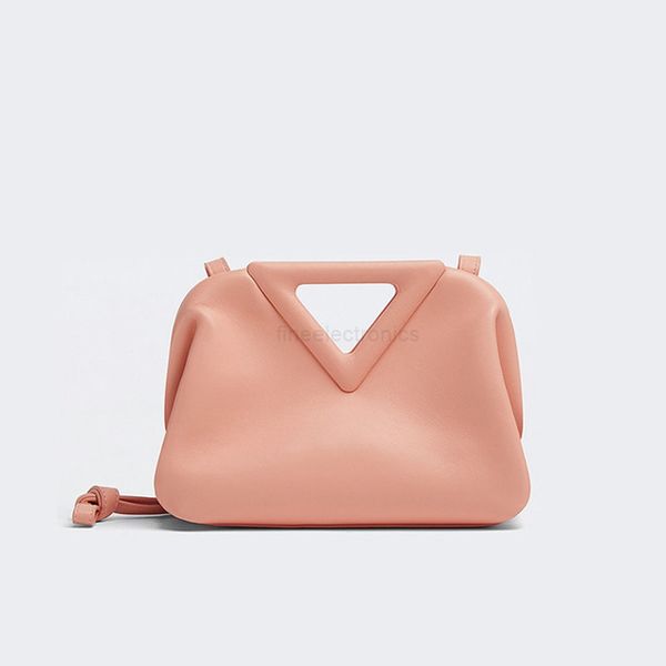 triangle hbp leather 2021 head new ins inverted same clip candy cloud bag portable one shoulder slanting leather
triangle hbp leather 2021 head new ins inverted same clip candy cloud bag portable one shoulder slanting leather